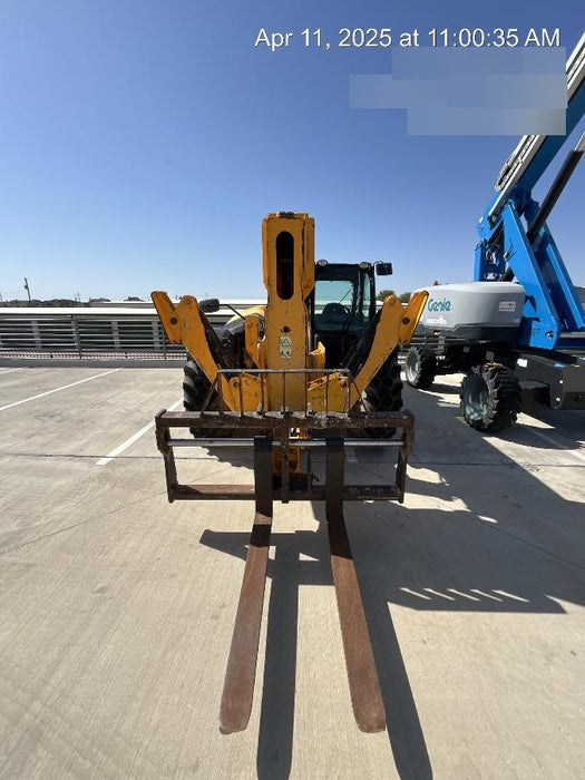 2019 JCB 510-56 74 HP w/CAB/HVAC, Beacon, Worklights, Aux Hydraulics, Foam Filled Tires w/60" Carriage/Forks