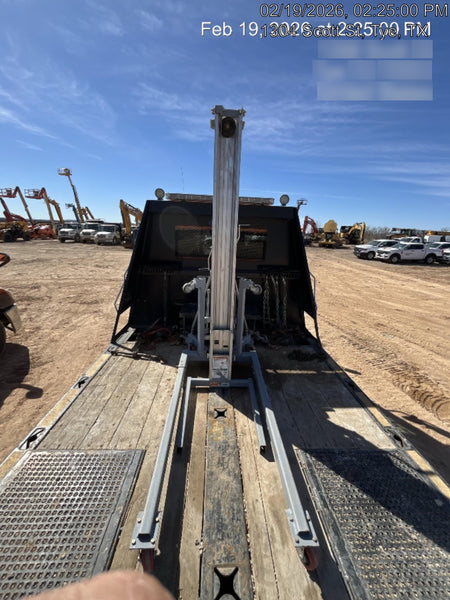 2023 GENIE SLC-24