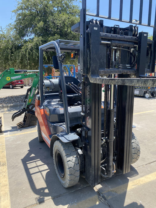 2022 TOYOTA 50-8FGU25