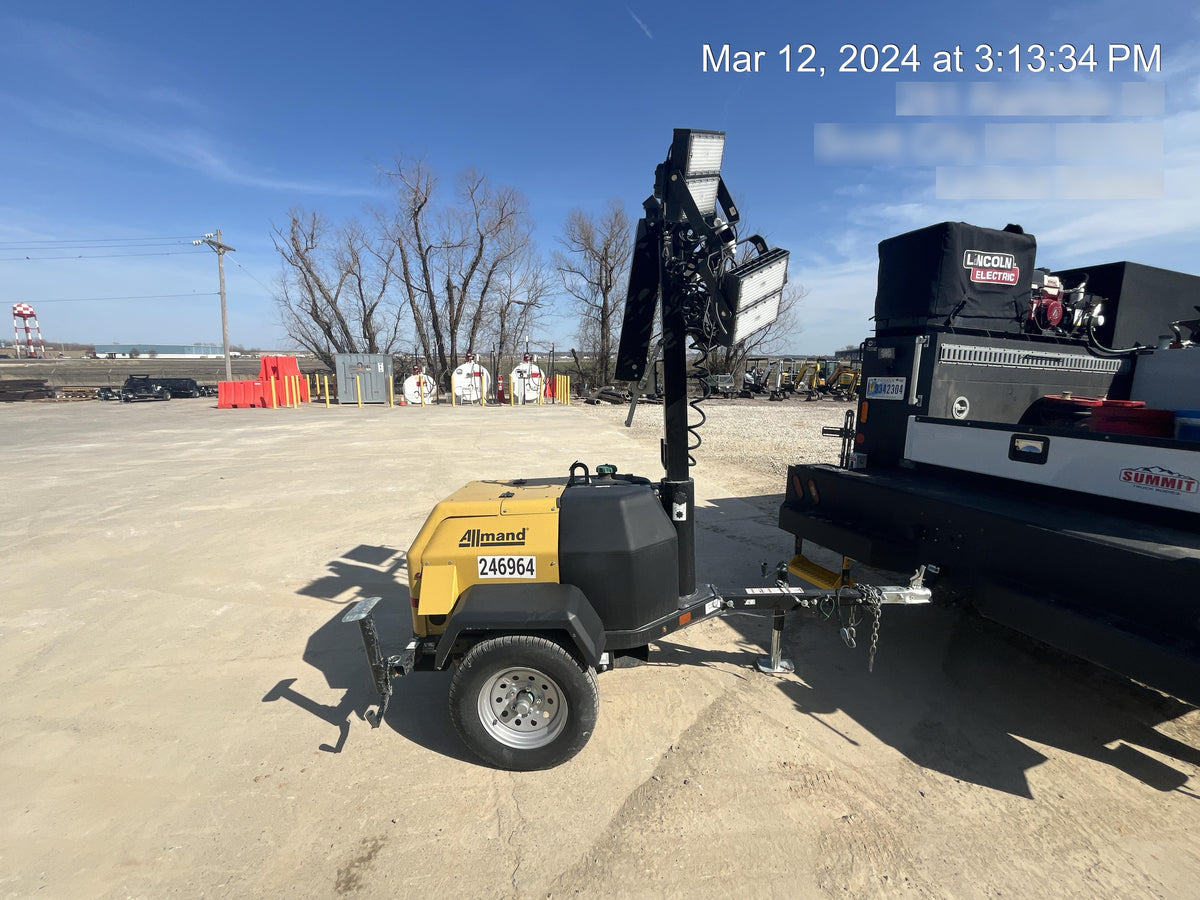 2022 Allmand NLV3GR (4) LED Light Fixture 350W, 23' Vertical Mast, 3kW Prime, Towable, ES Decals, T3