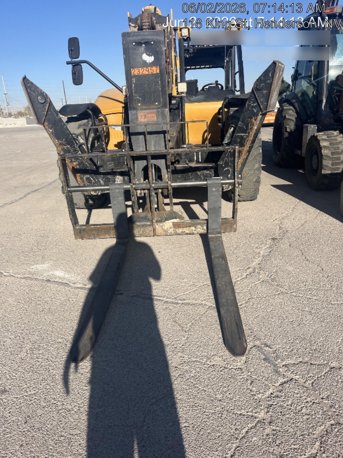 2022 SANY STH1056