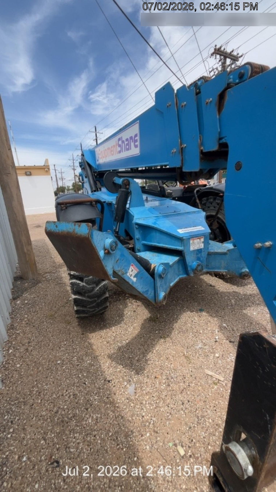 2017 GENIE GTH-1056
