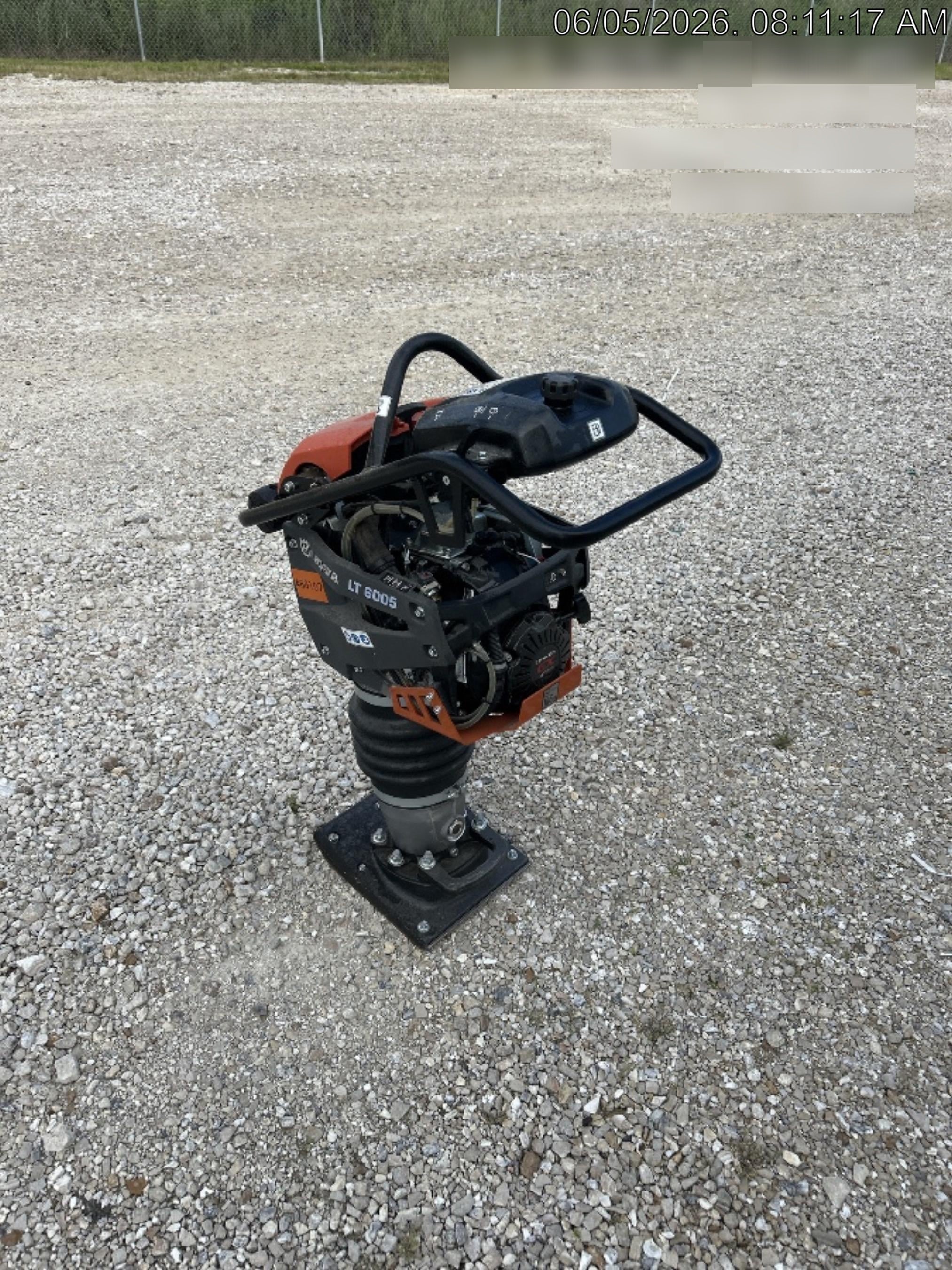 2024 HUSQVARNA LT6005