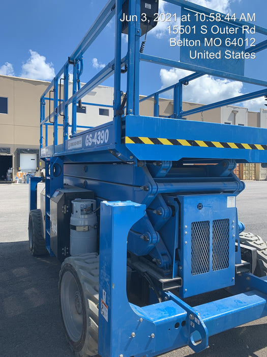 2020 GENIE GS-4390 RT