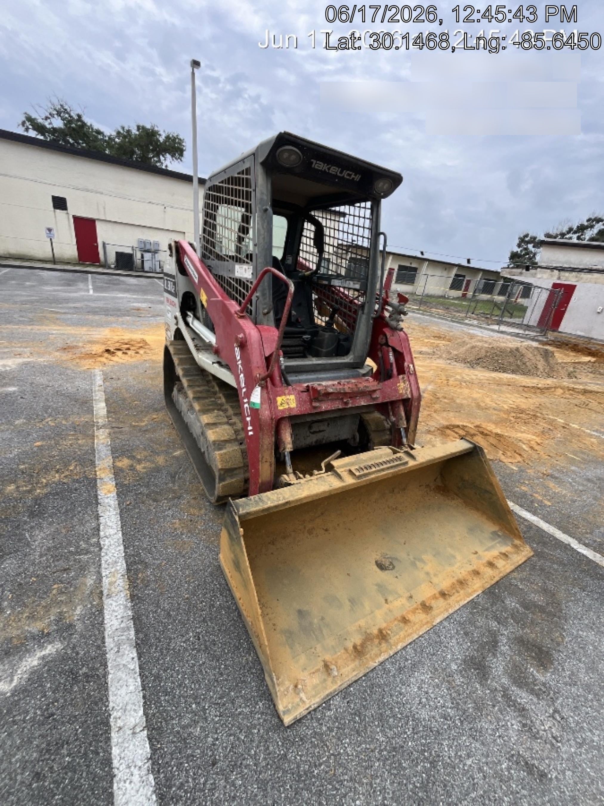 2020 Takeuchi TL8R2-R Canopy, Manual QC