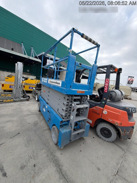 2022 GENIE GS-3232