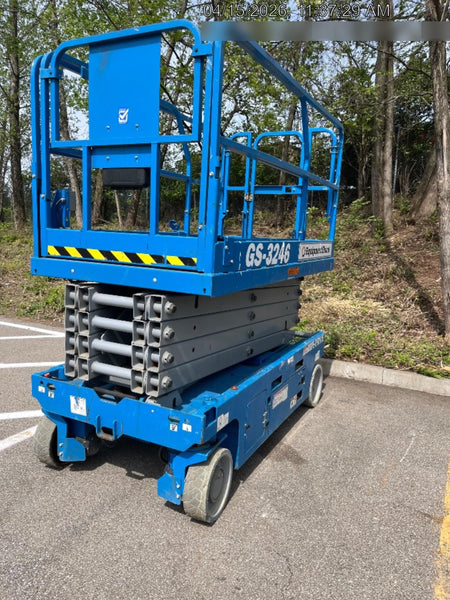 2022 GENIE GS-3246