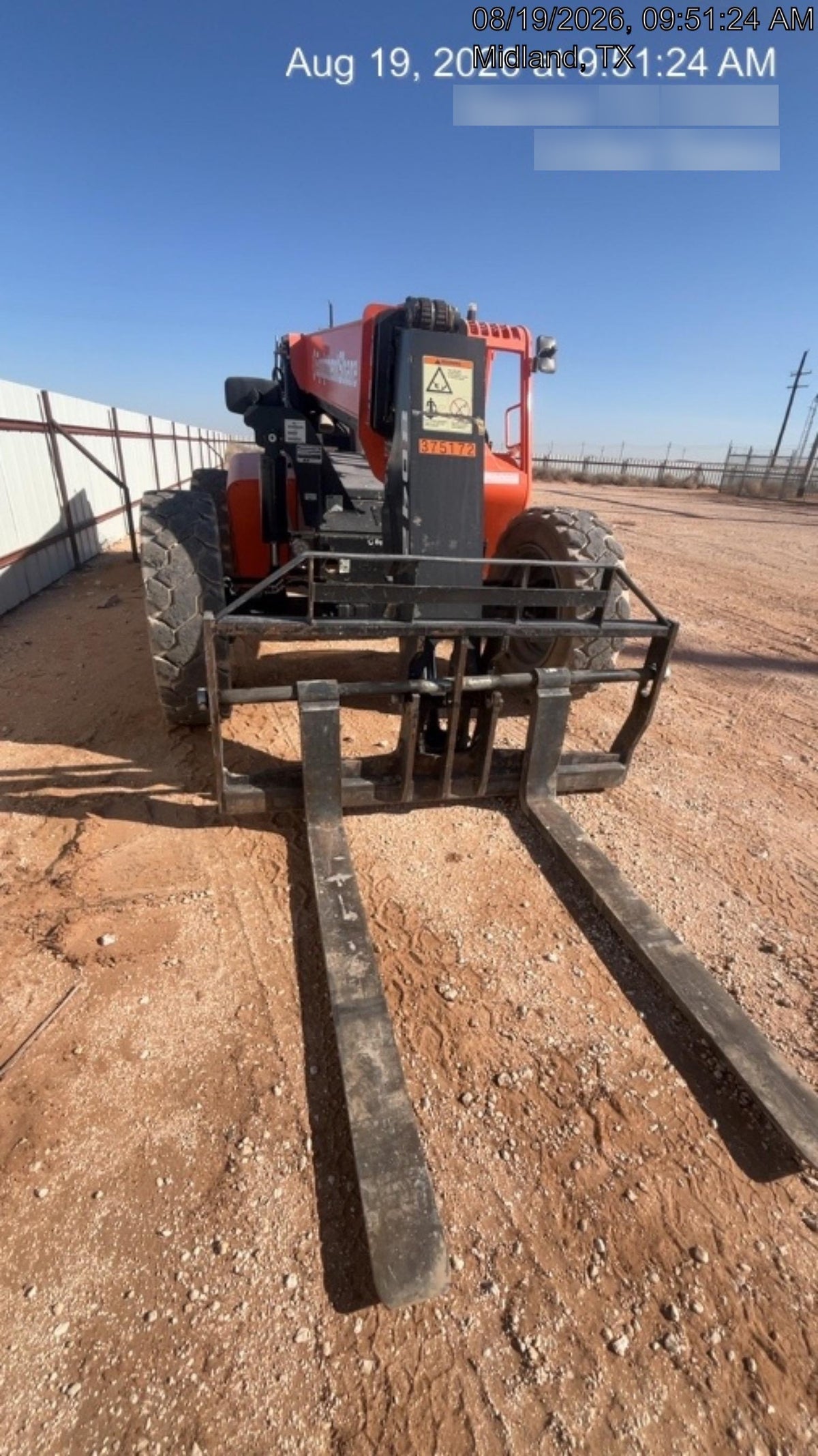 2023 SKYTRAK 8042