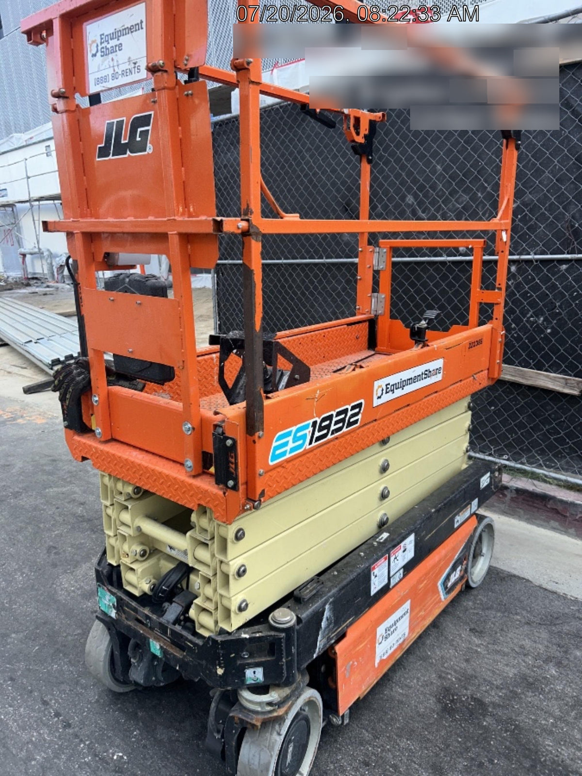 2022 JLG ES1932