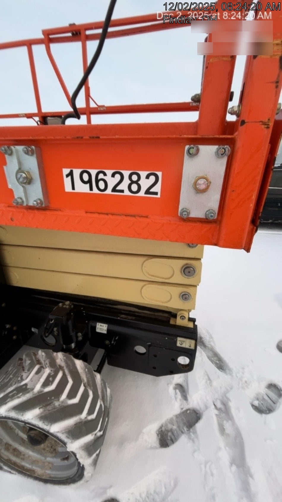 2021 JLG ERT4069