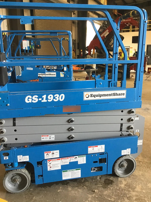 2020 Genie GS-1930 Fixed rails with chain entry gate - Pre A92.20