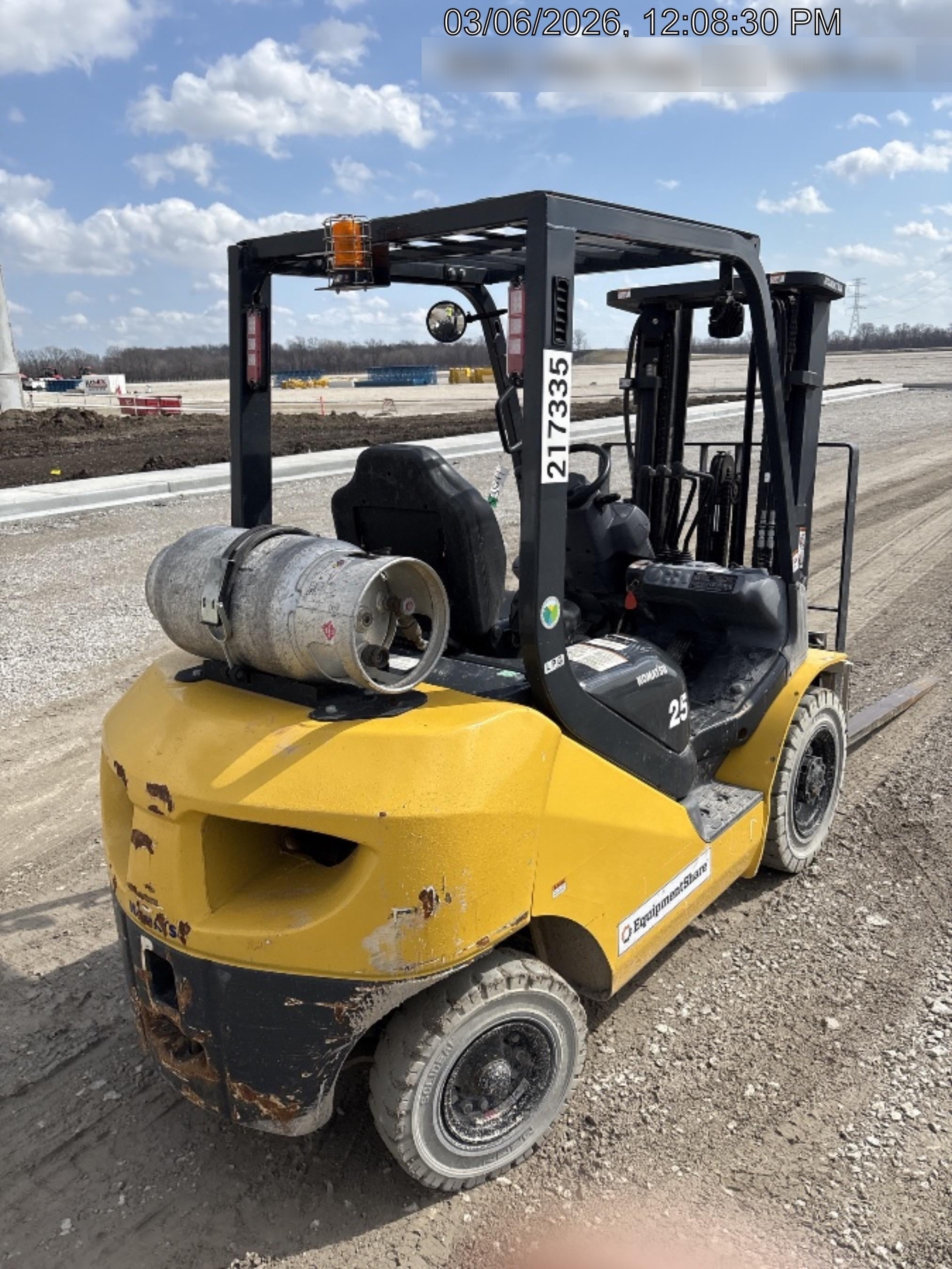 2022 KOMATSU FG25T-16