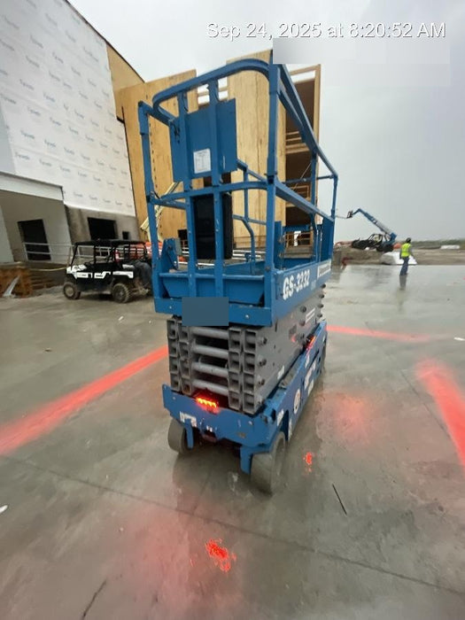 2018 Genie GS-3232 Genie GS-3232 Scissor Lift w/Standard Options