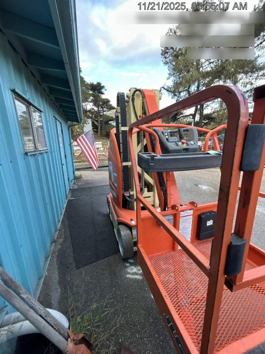 2021 JLG 26E