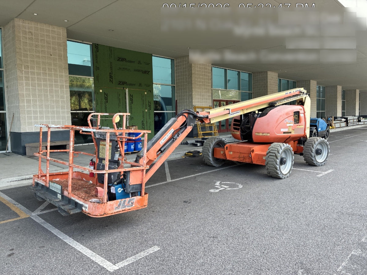 2019 JLG 600AJ