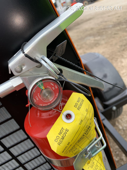 2021 Lincoln Electric Vantage 322 Vantage 322 Ready Pak 3 w/ Decals, ORANGE (includes trailer, cable rack, fender light kit) NO Telematics