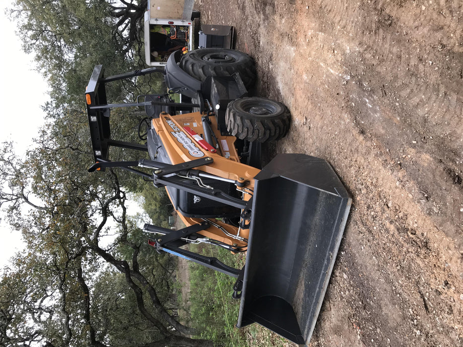 2019 Case 570N EP Canopy, 4WD, GP Front Bucket, Dual Tilt Cylinder, 84" Box Blade w/ Scarifier, Wheel Weights, Beacon