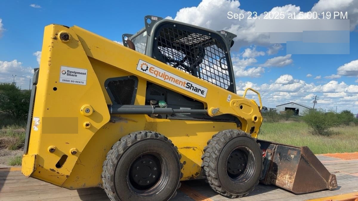 2018 Wacker Neuson SW24 SW24 8k Wheeled Skid Loader Canopy , ISO , Bucket Leveling, 75" Bucket LP w/ Teeth