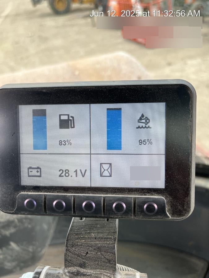 2023 DYNAPAC CA2500D