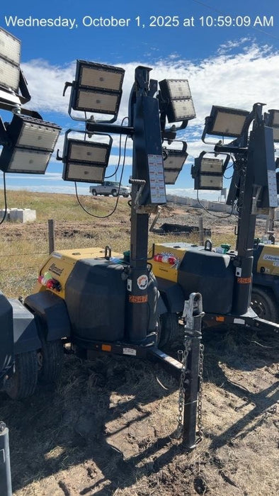 2022 Allmand NLV3GR (4) LED Light Fixture 350W, 23' Vertical Mast, 3kW Prime, Towable, ES Decals, T3