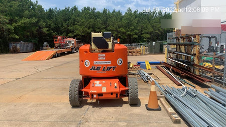 2019 JLG E450AJ