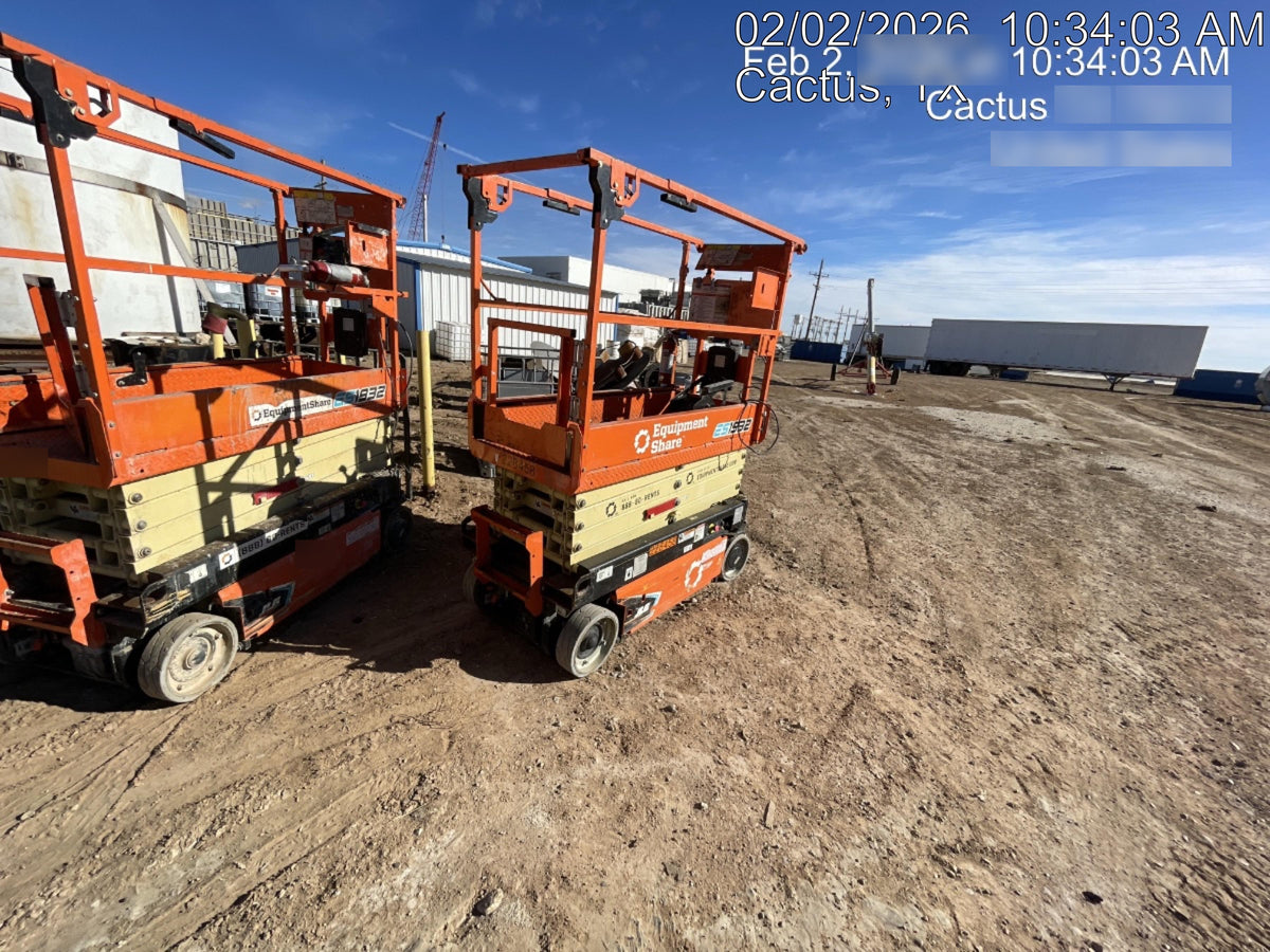 2022 JLG ES1932