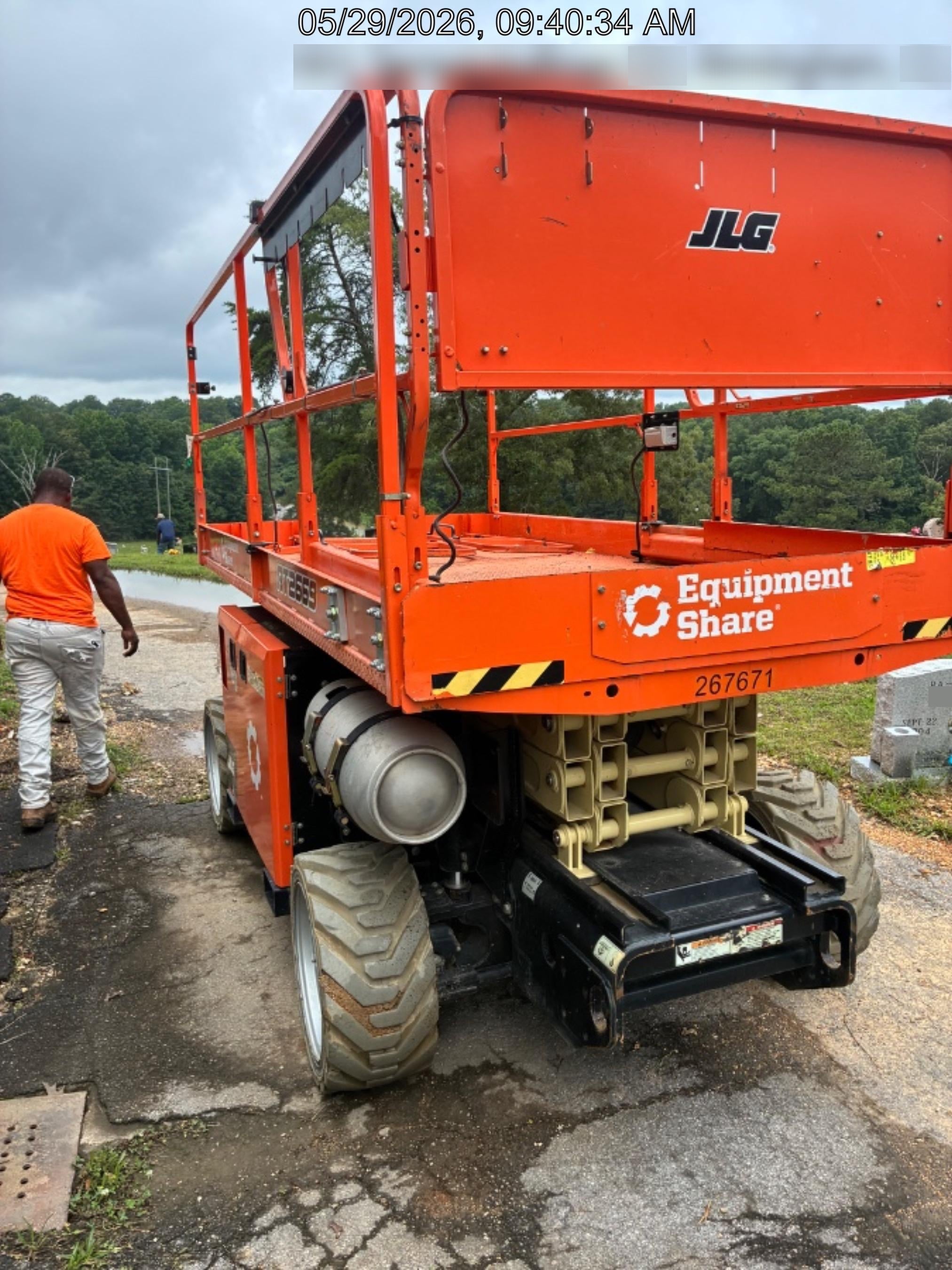 2022 JLG RT2669