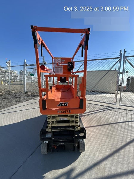 2025 JLG ES1932