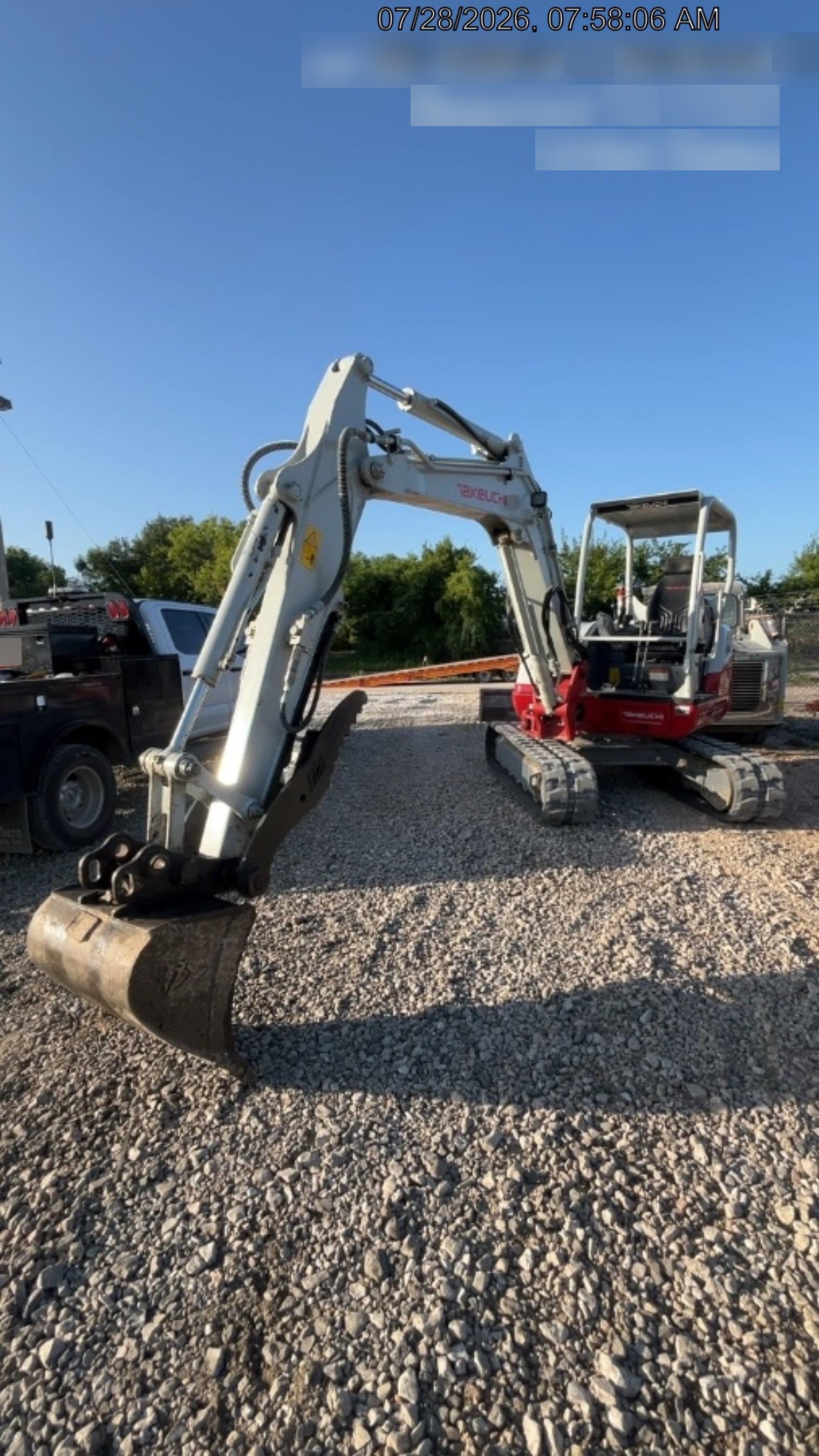 2025 TAKEUCHI TB250-2R