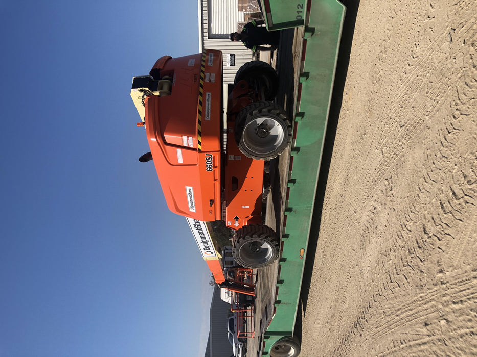 2020 JLG 660SJ