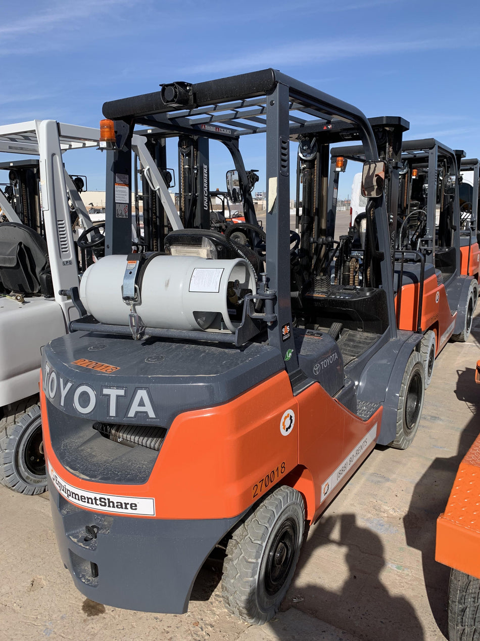 2022 TOYOTA 50-8FGU25