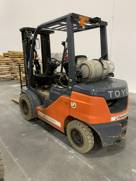 2022 TOYOTA 50-8FGU25