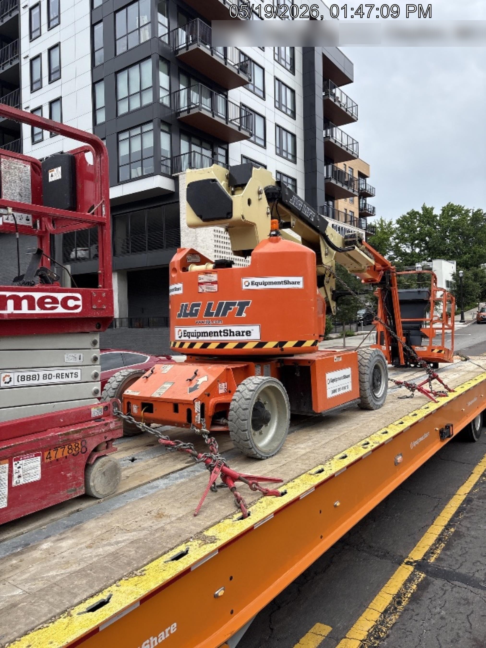 2022 JLG E400AJP Narrow