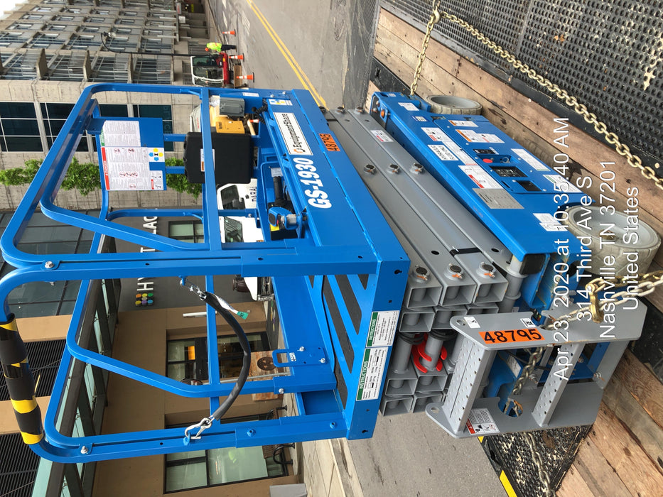 2019 Genie GS-1930 Fixed Rails with Chain Entry