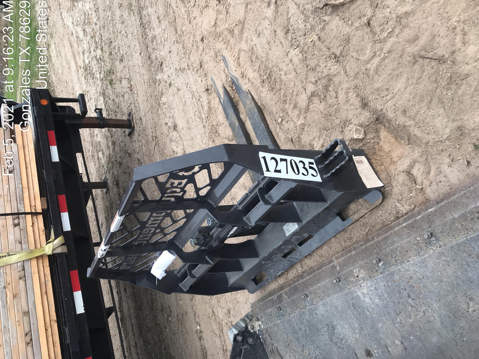 2021 PALADIN 48" Pallet Forks - Paladin