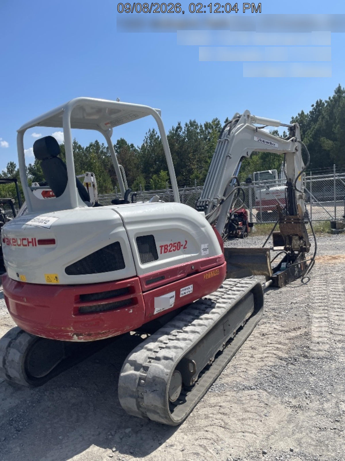 2022 TAKEUCHI TB250-2R