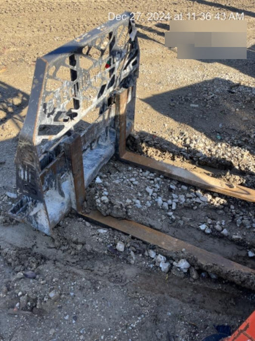 2022 PALADIN 48" Pallet Forks - Paladin