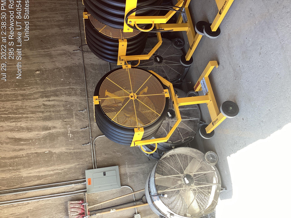 2022 BIG ASS FANS Yellow Jacket