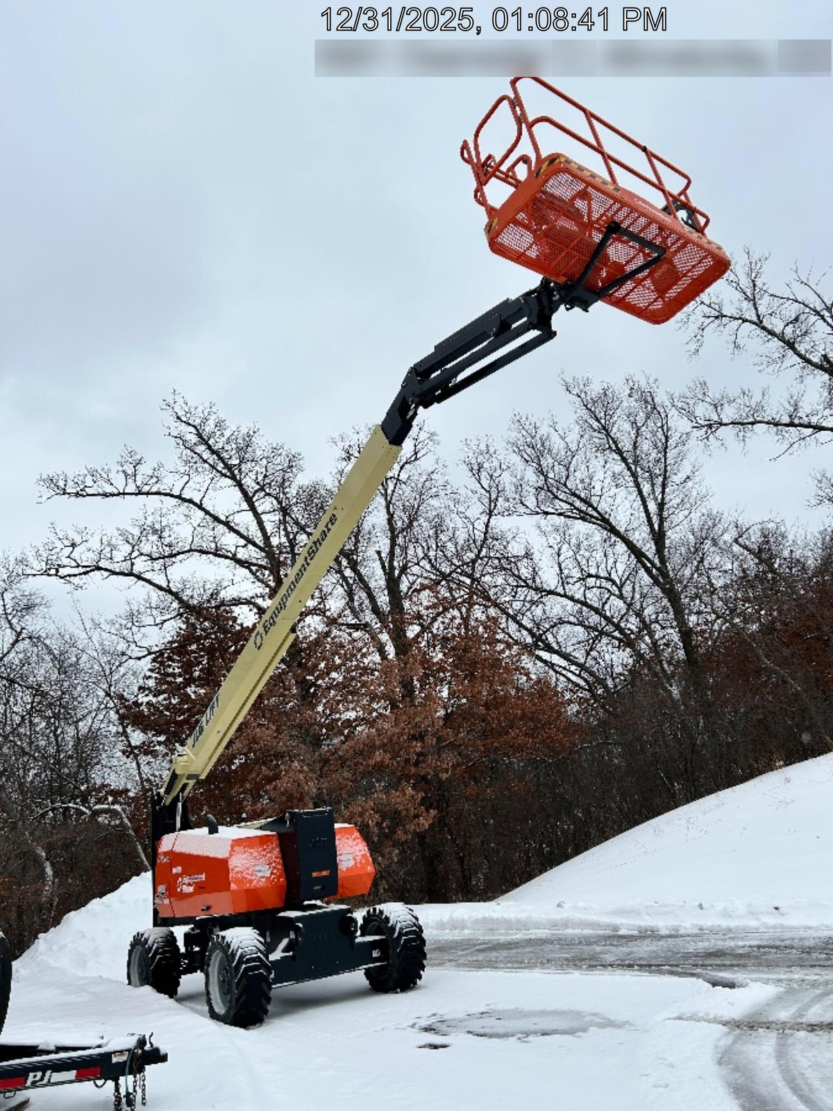 2025 JLG 800AJ