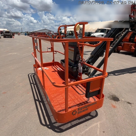 2023 JLG 860SJ