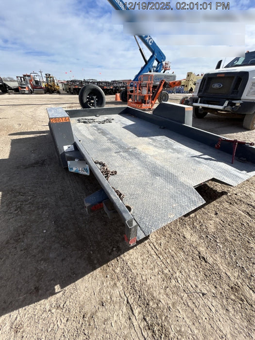 2023 LAMAR 12ft Utility