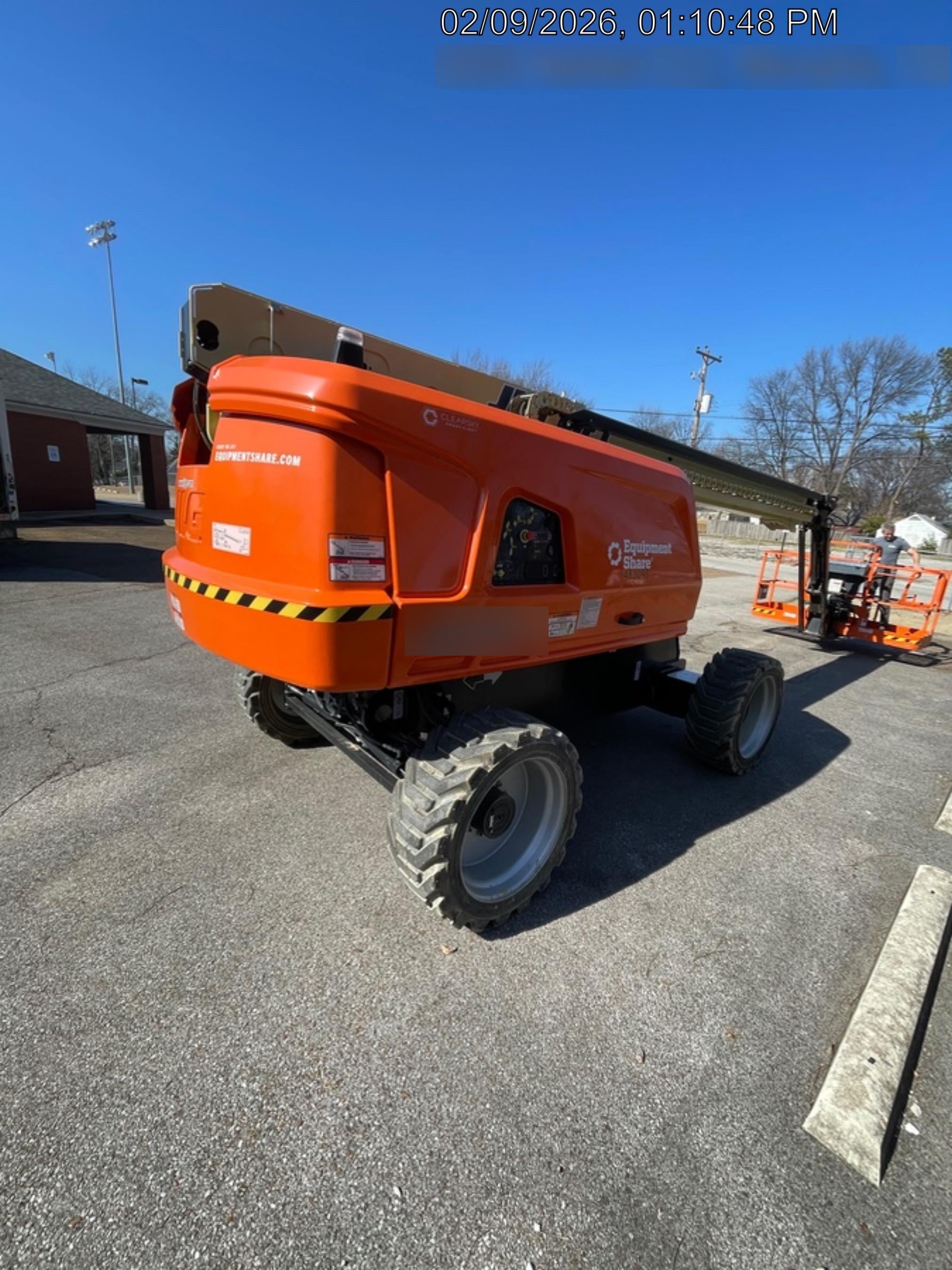 2024 JLG 660SJ