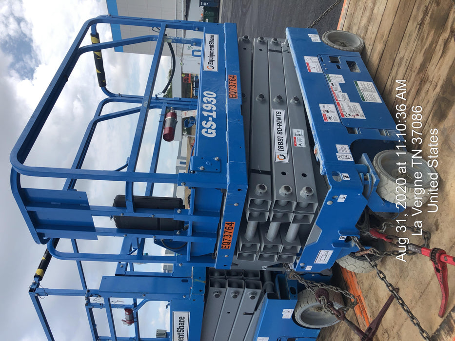 2020 Genie GS-1930 Fixed rails with chain entry gate - Pre A92.20