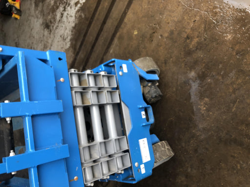 2019 Genie GS-1930 Fixed Rails with Chain Entry