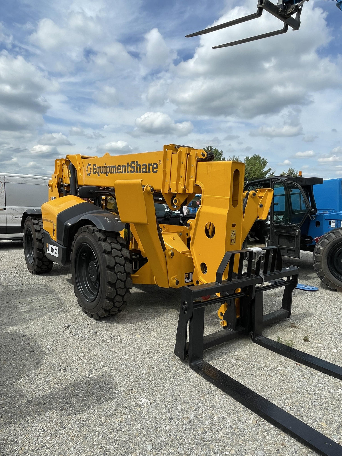 2026 JCB 512-56