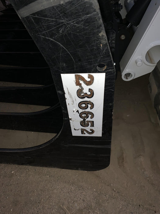 2022 TAKEUCHI 84" Grapple Bucket - Takeuchi