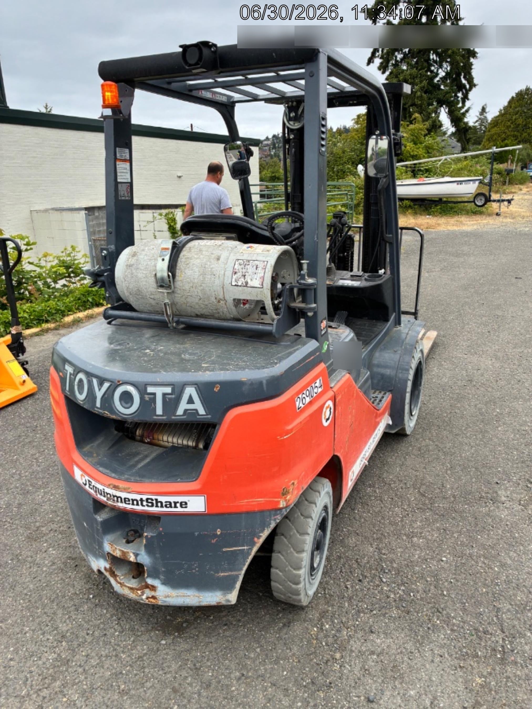 2022 TOYOTA 50-8FGU25