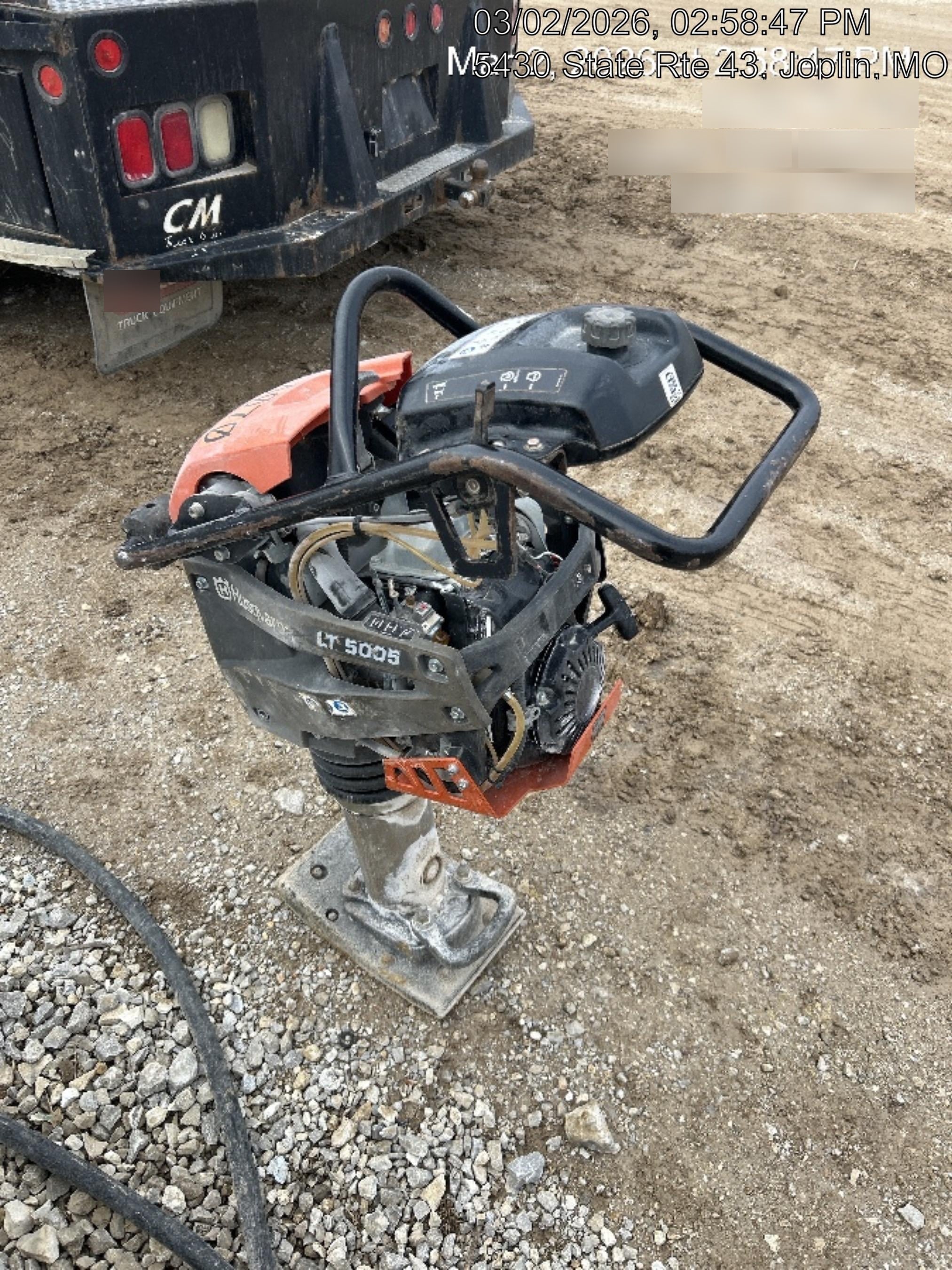2025 HUSQVARNA LT5005