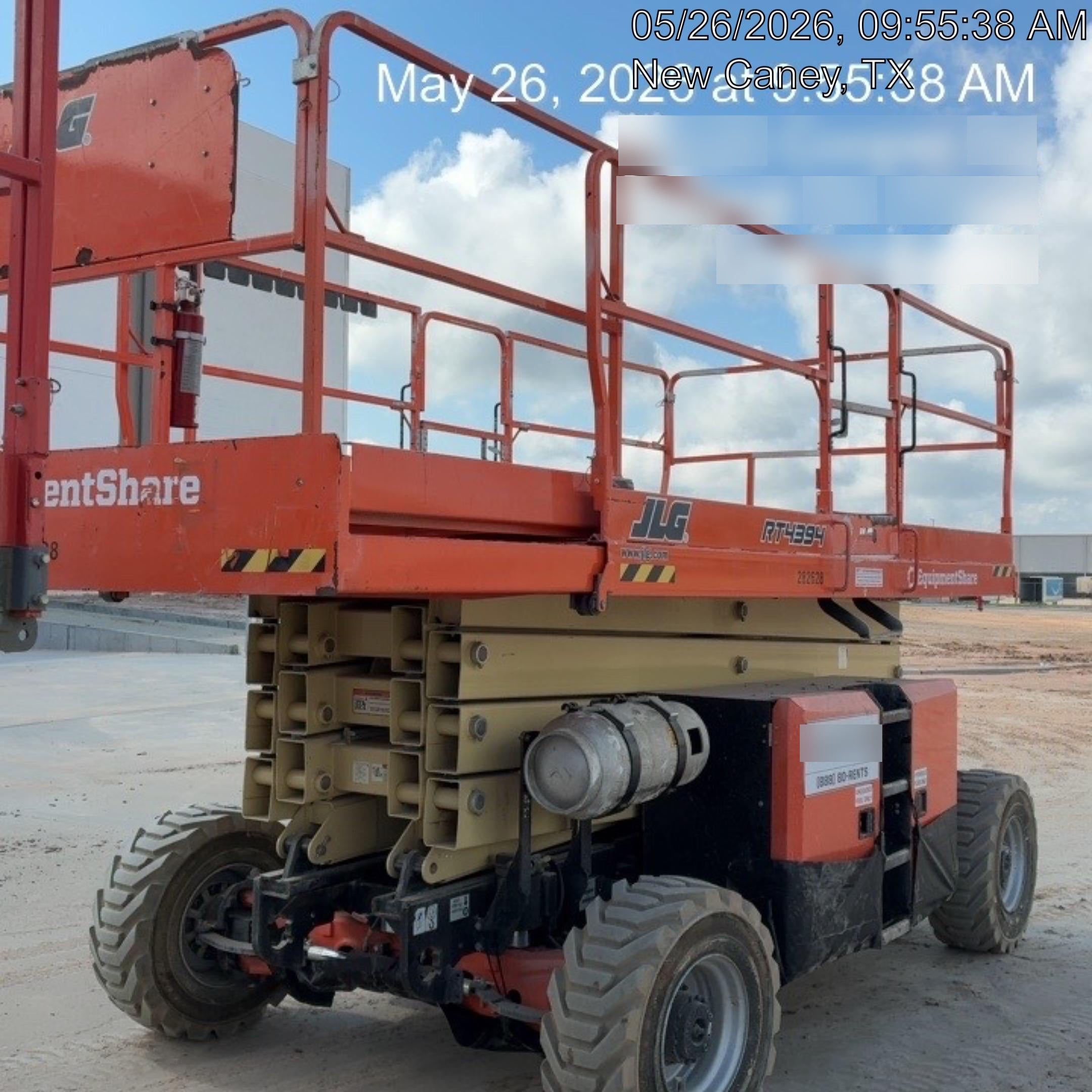 2022 JLG RT4394