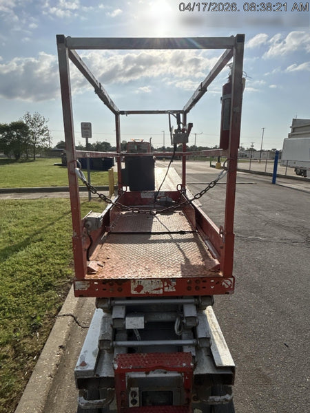 2018 Skyjack SJIII-3219 Skyjack SJIII3219 Scissor Lift w/Trojan Batteries